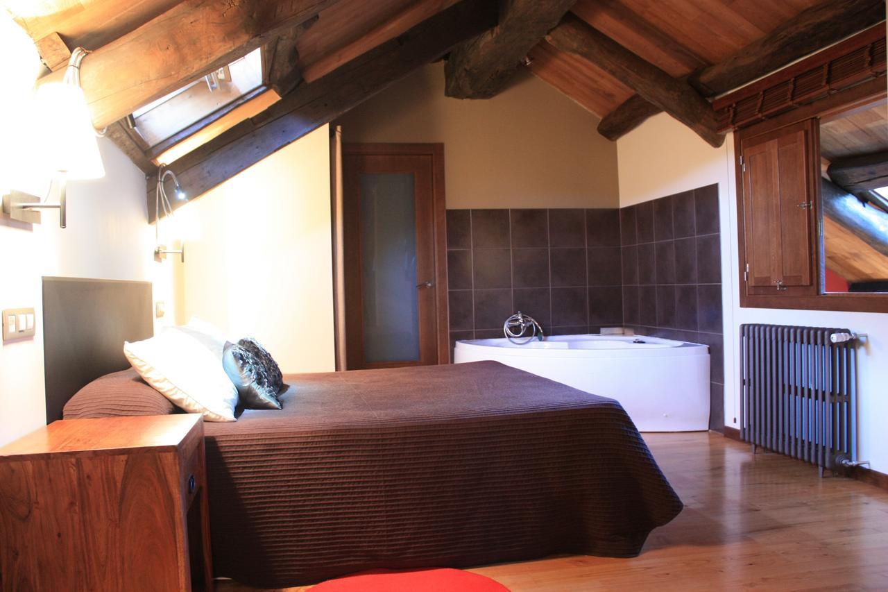 Bi Terra Tu Descanso Zona Miraz Sobrado Hotel Friol ภายนอก รูปภาพ